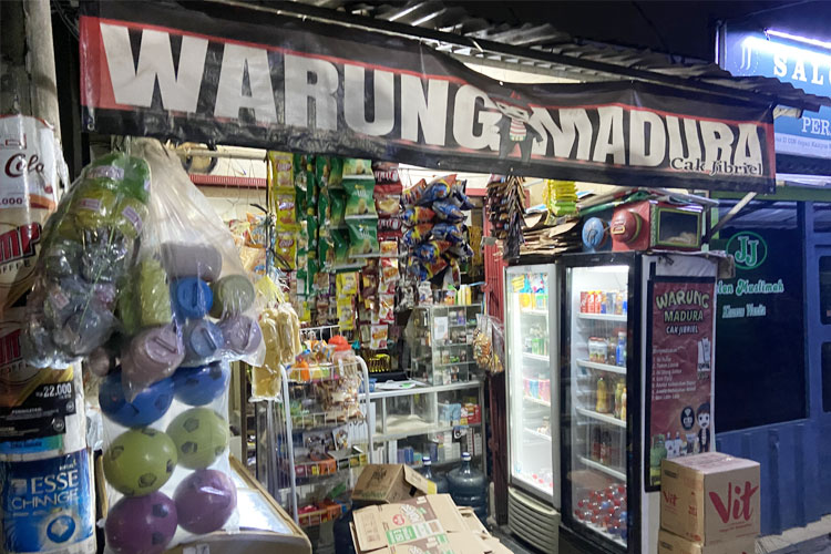 Warung Kelontong Madura