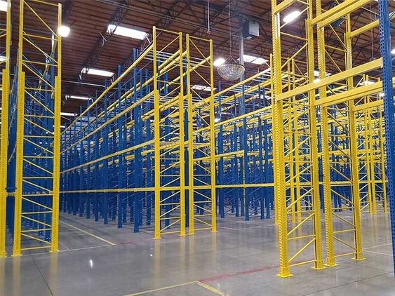 SELECTIVE PALLET RACKING (SPR) SYSTEM UNTUK WAREHOUSE BESAR