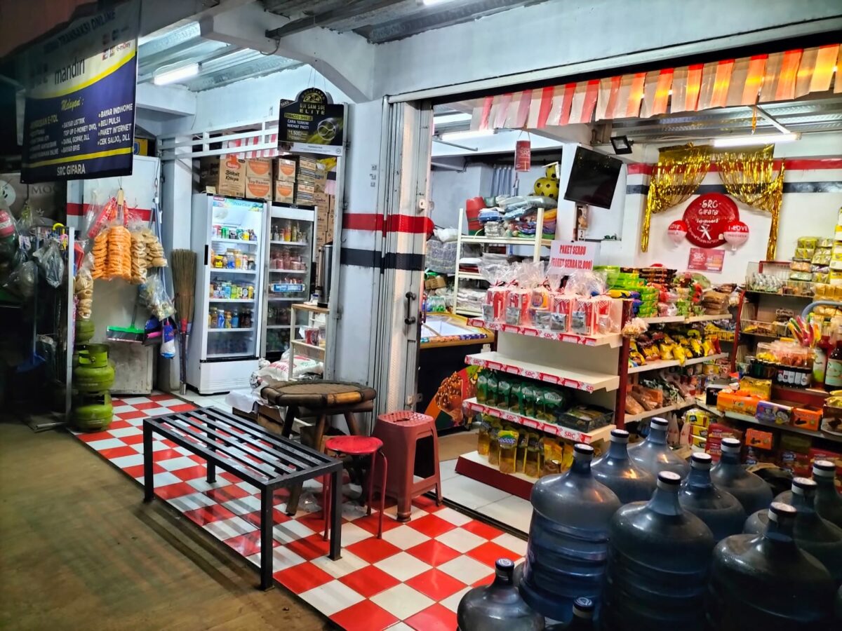 Toko Kelontong Menjual Produk Apa Saja?