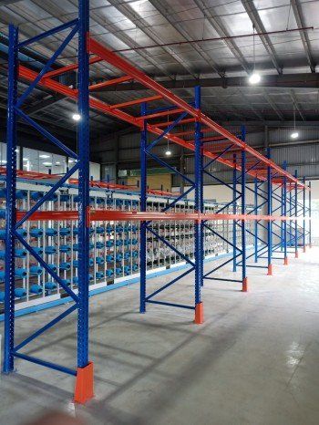 RAK BESI BARANG BERAT INDUSTRI TIPE RR-2000 KAPASITAS 2 TON / LEVEL
