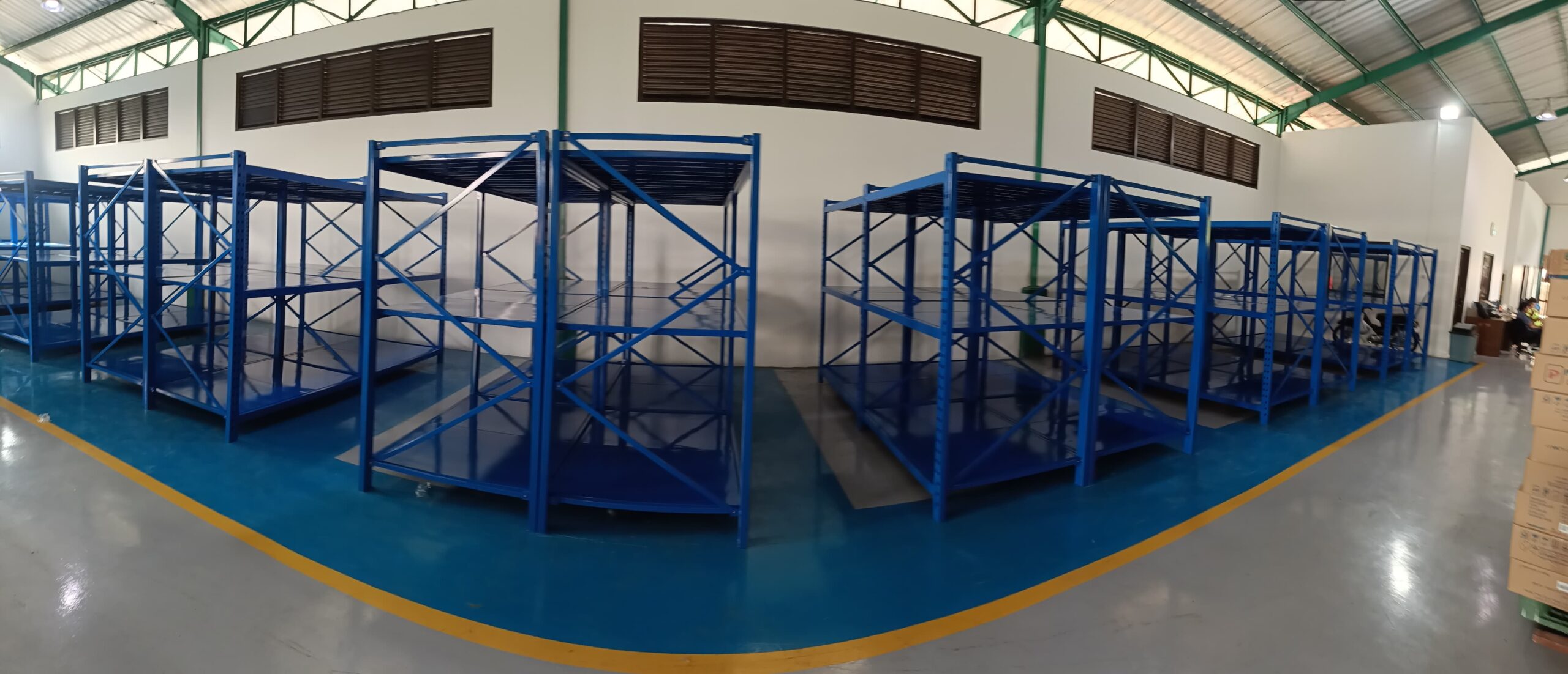 RAK BESI GUDANG MEDIUM DUTY TIPE ZA-500, Kapasitas 500 KG/SUSUN SHELVING x 4 LEVEL ATAU 2 TON/UNIT RAK: Solusi Kokoh & Modular untuk Gudang Modern