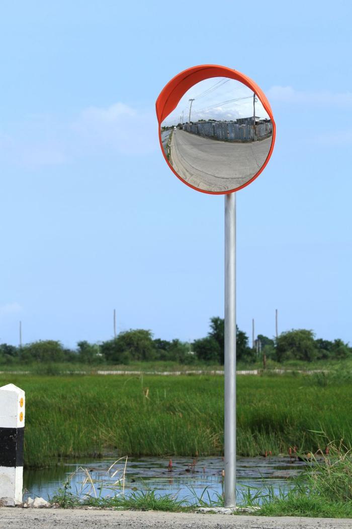 KACA CEMBUNG JALAN DIAMETER 45, 60, 80, 100 CM CERMIN CEMBUNG TIKUNGAN JALAN CONVEX MIRROR OUTDOOR RAJARAK.ID