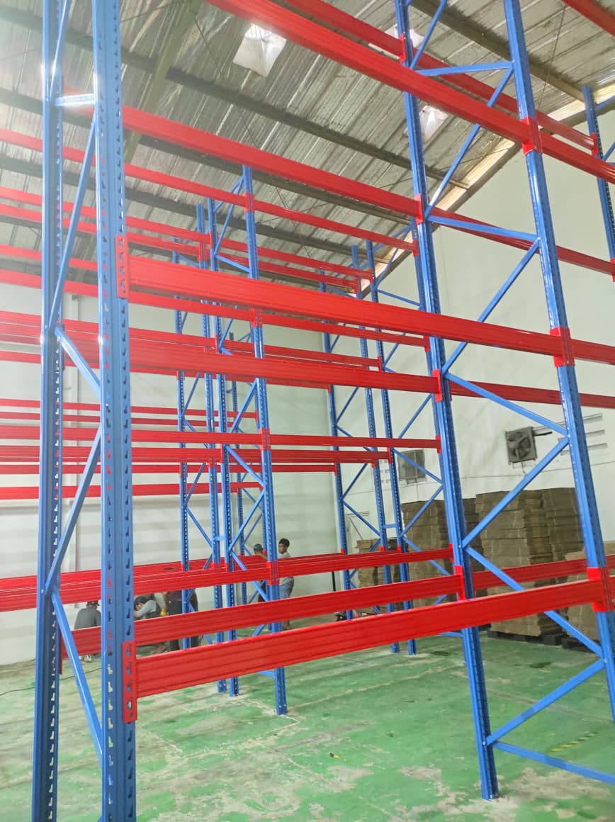 PEMASANGAN RAK PALLET BESI GUDANG INDUSTRI HEAVY DUTY DI TAMAN TEKNO BSD - KOTA TANGERANG SELATAN OLEH TIM RAJA RAK INDONESIA